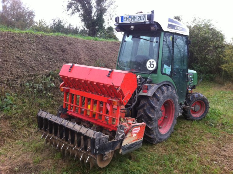 Handy112012-222-2-768x574